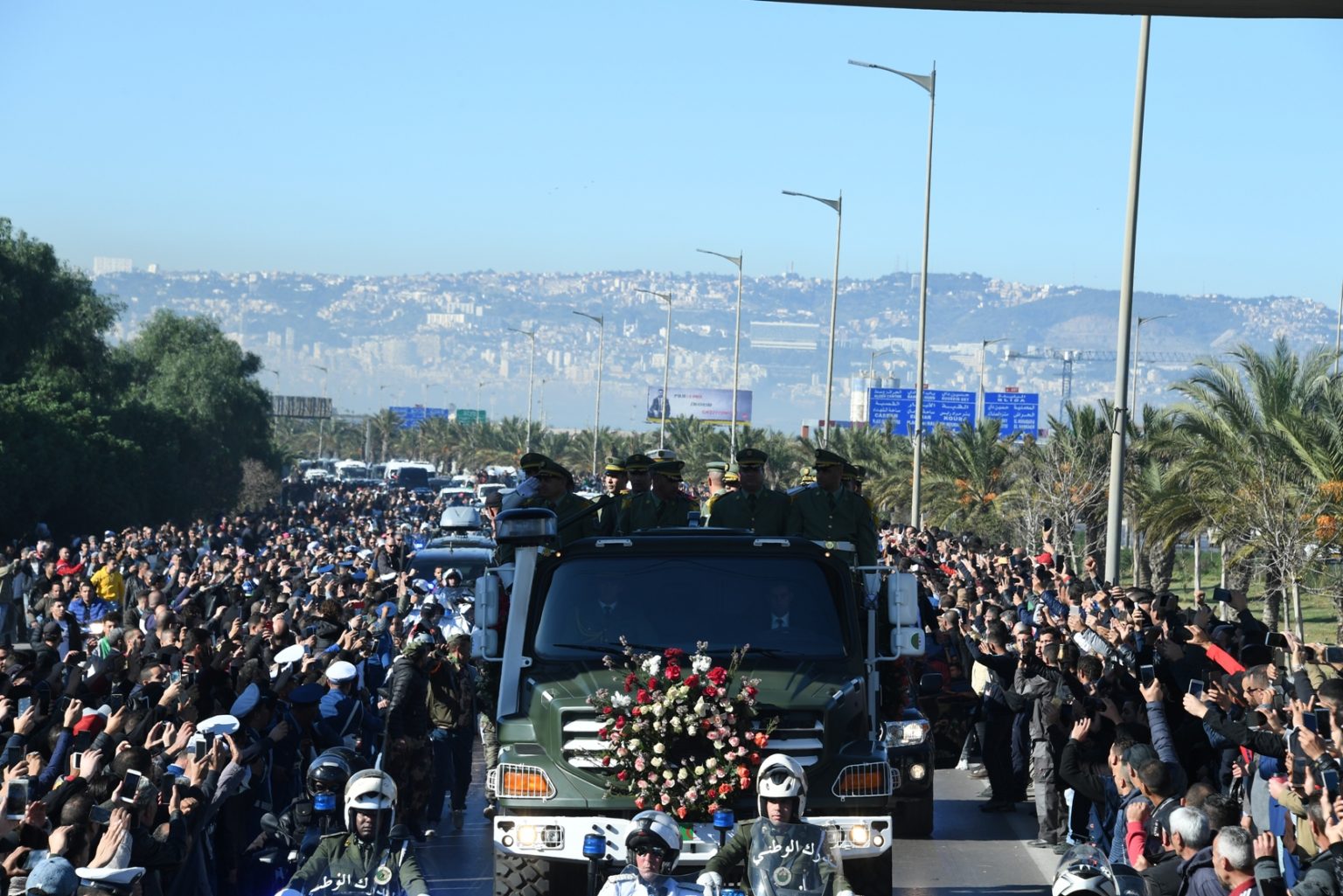 جنازة قايد صالح 