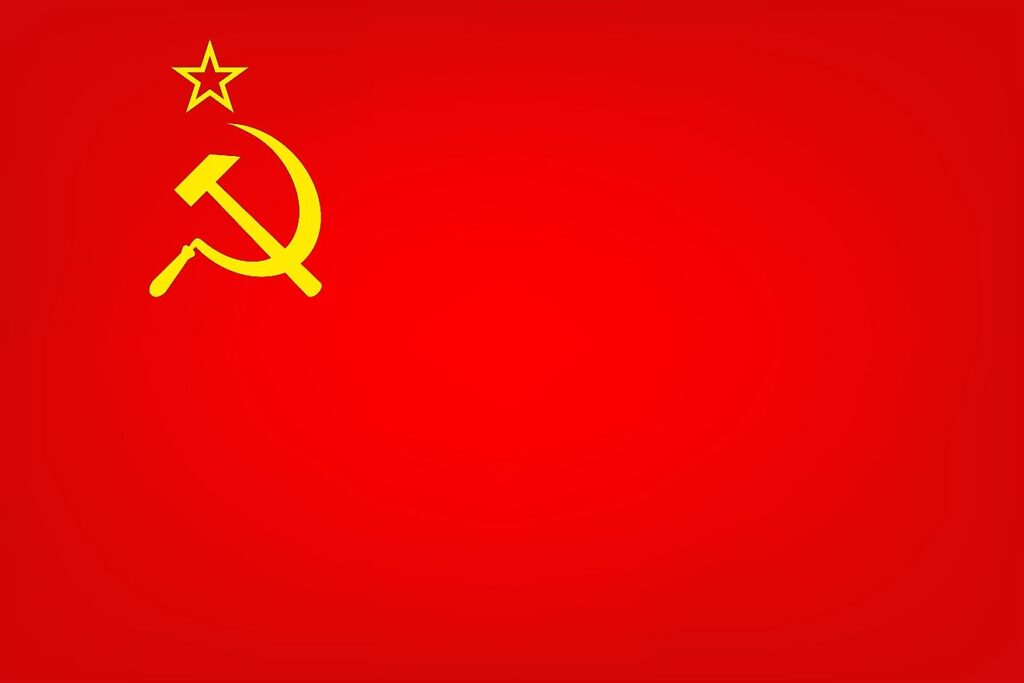 النظام الشيوعي: ملامحه وخائصه