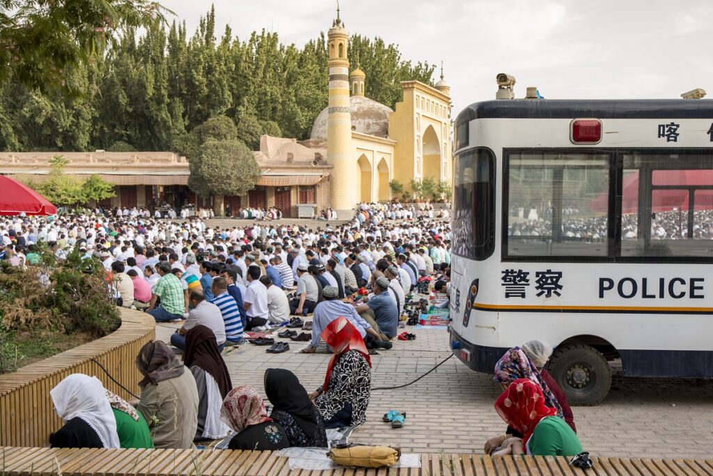 سياسات الصين فى إقليم "شينجيانغ" والتعامل مع مسلمي الإيغور